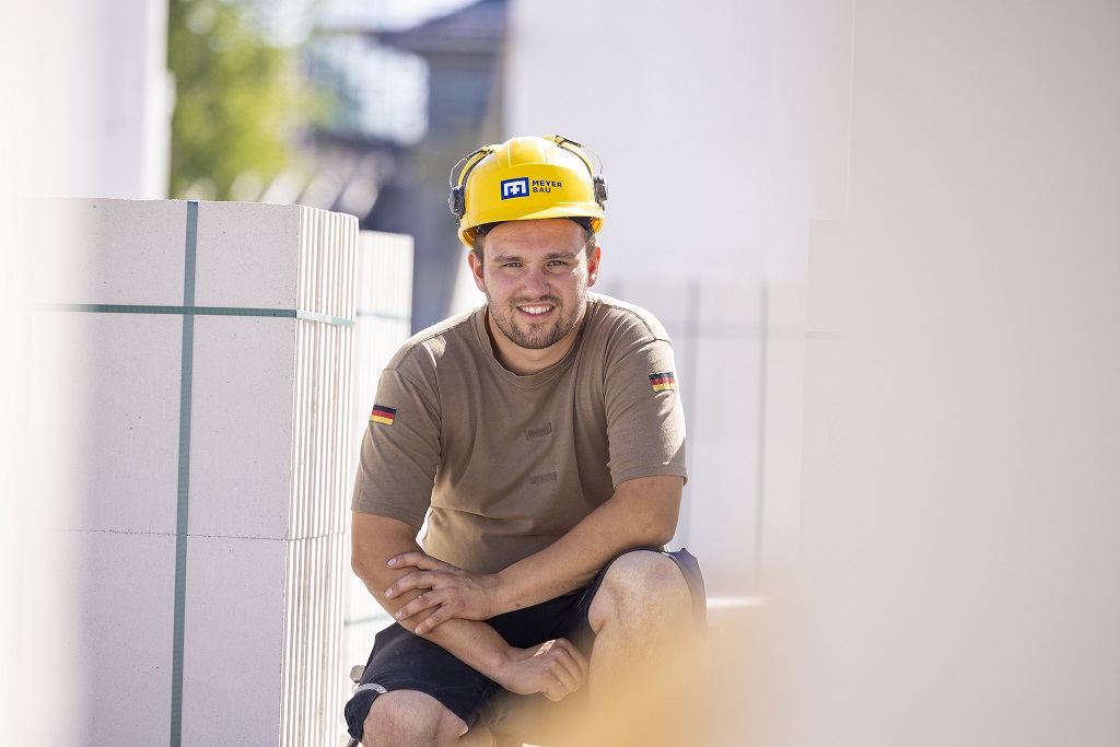 Daniel Söhnholz von Meyer Bau in Uelzen als Stahl- und Stahlbetonbauer