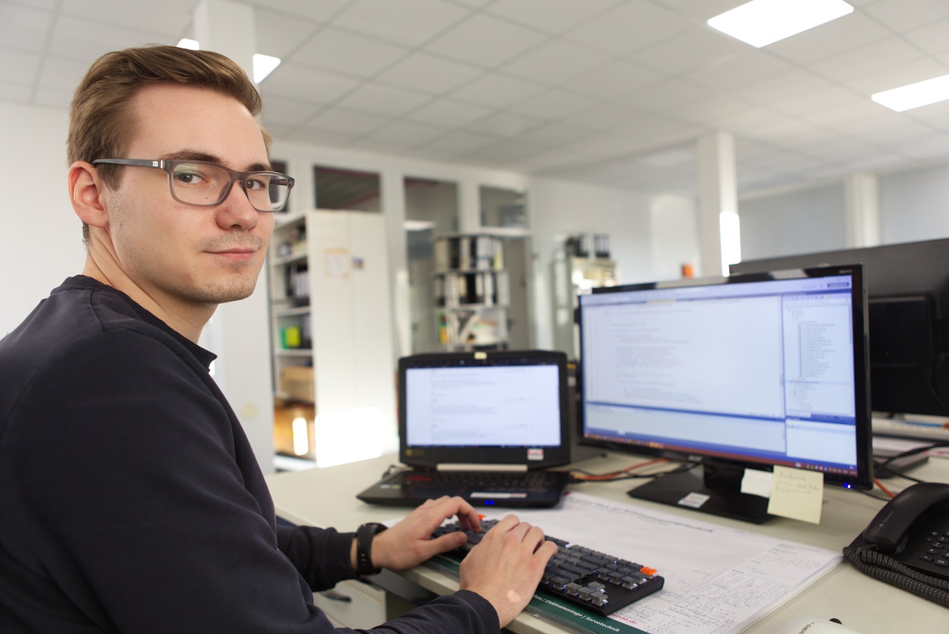 Lukas macht seine Ausbildung zum Fachinformatiker für Anwendungsentwicklung